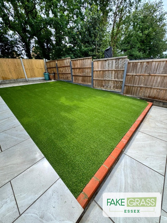 Artificial grass pet friendly Basildon